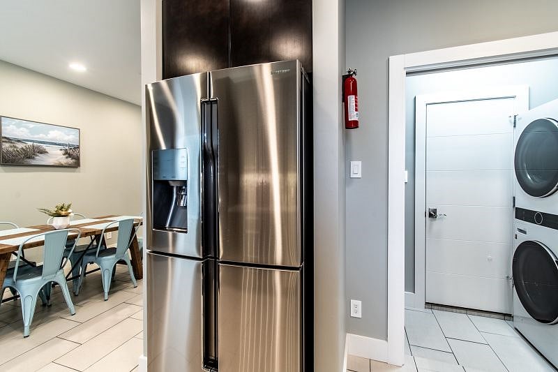 Furnished Finder property 470097_1 photo 12