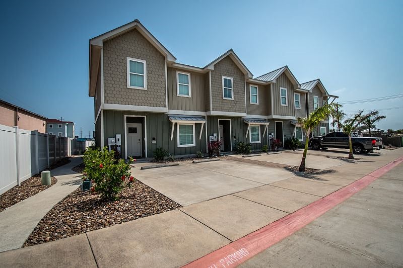Furnished Finder property 470097_1 photo 28