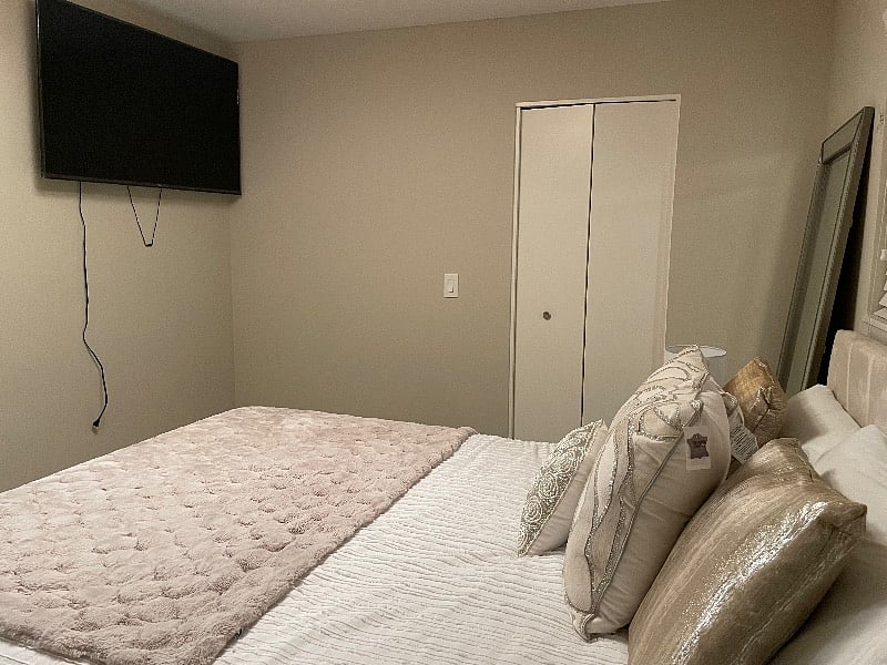 Furnished Finder property 470145_1 photo 9