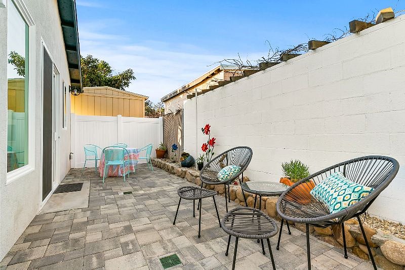 Furnished Finder property 470172_1 photo 23