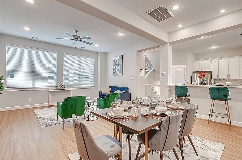 Furnished Finder property 470179_1 photo 4
