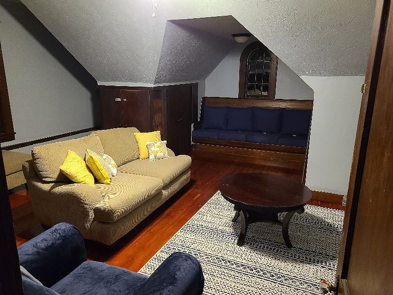 Furnished Finder property 470190_1 photo 2