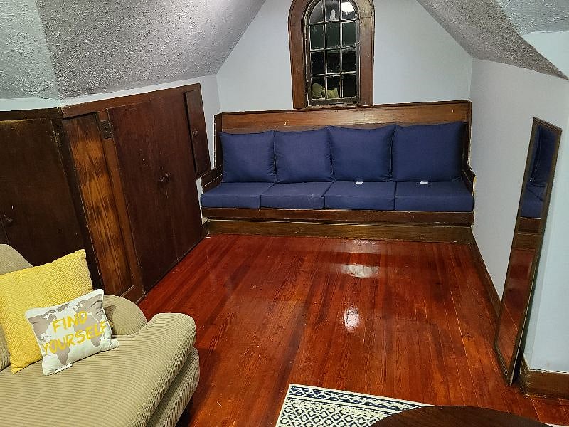 Furnished Finder property 470190_1 photo 3