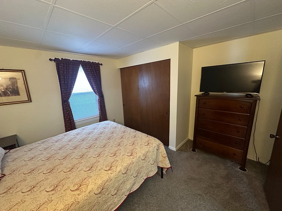 Furnished Finder property 470200_11 photo 8