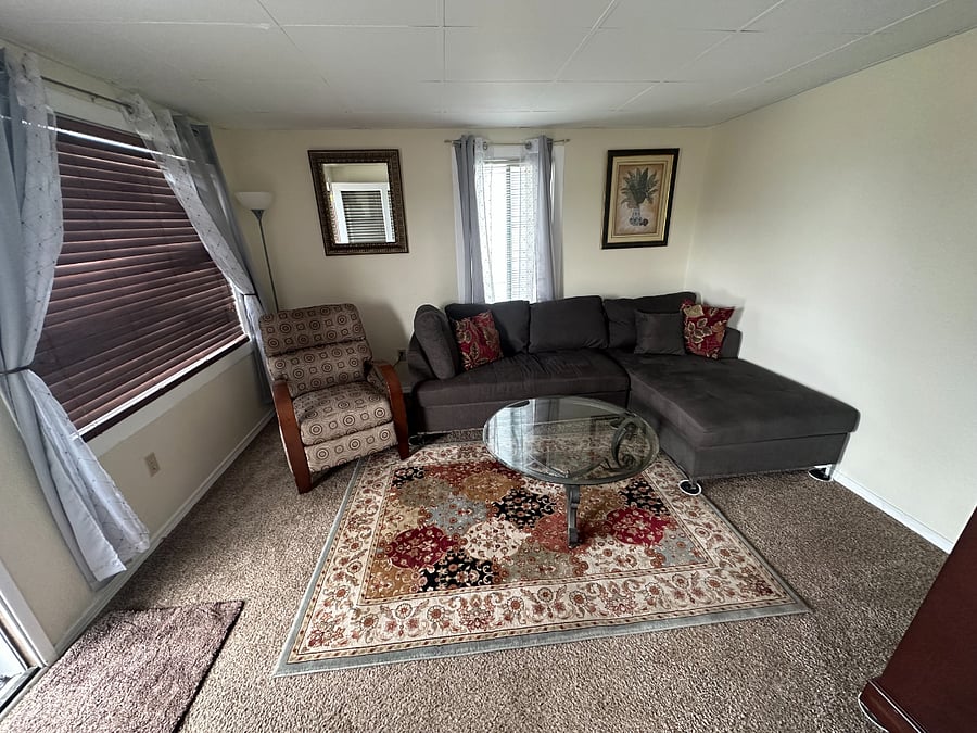 Furnished Finder property 470200_11 photo 3