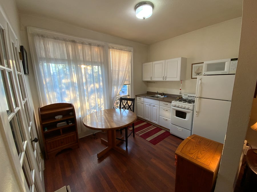 Furnished Finder property 470200_7 photo 3