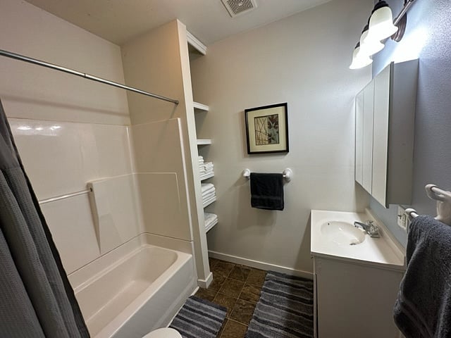 Furnished Finder property 470200_8 photo 3