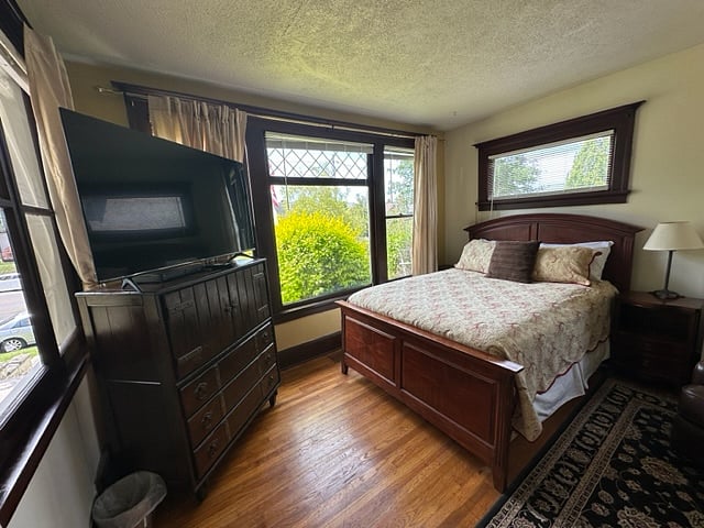 Furnished Finder property 470200_9 photo 5