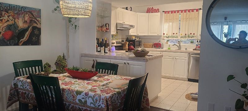 Furnished Finder property 470248_1 photo 10