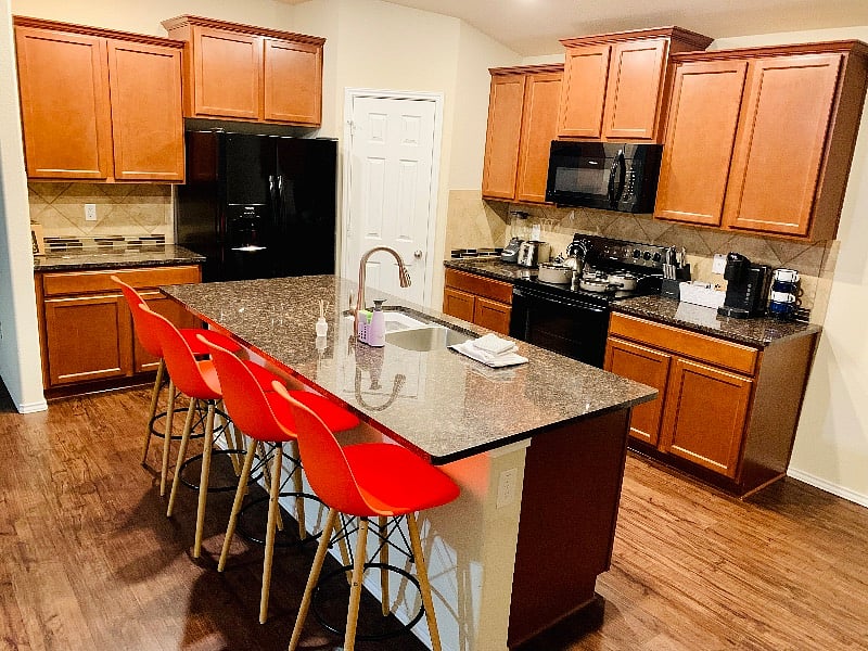 Furnished Finder property 470253_1 photo 3