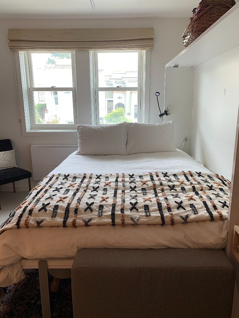 Another view of queen bed