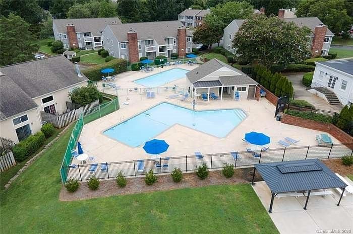 Furnished Finder property 470269_1 photo 10