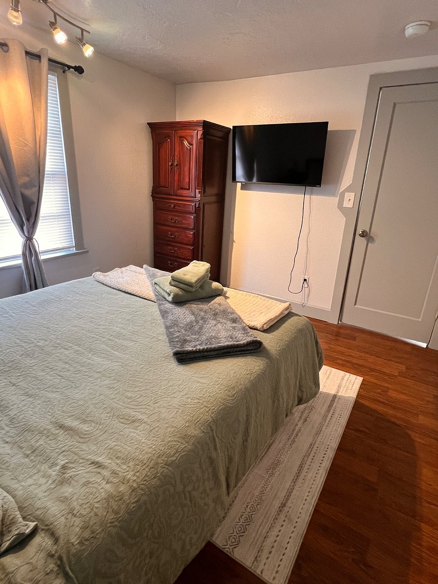Furnished Finder property 470362_2 photo 5