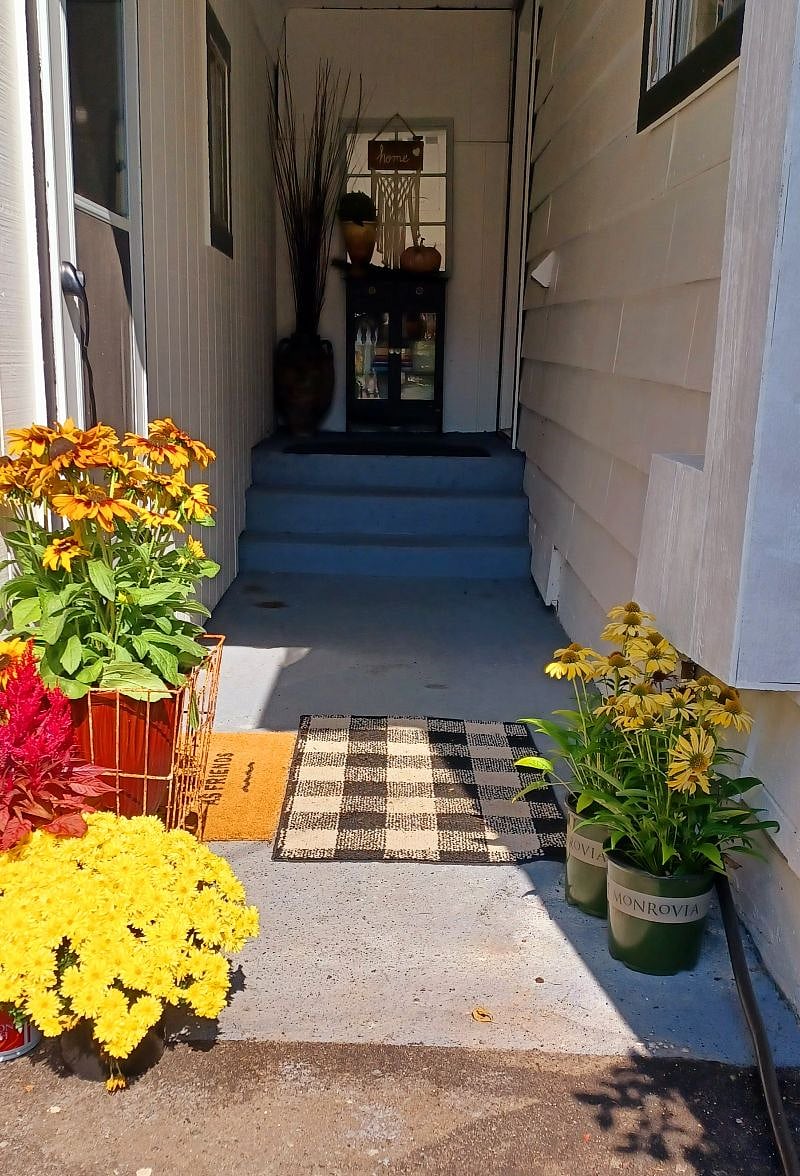 Shared main entrance.