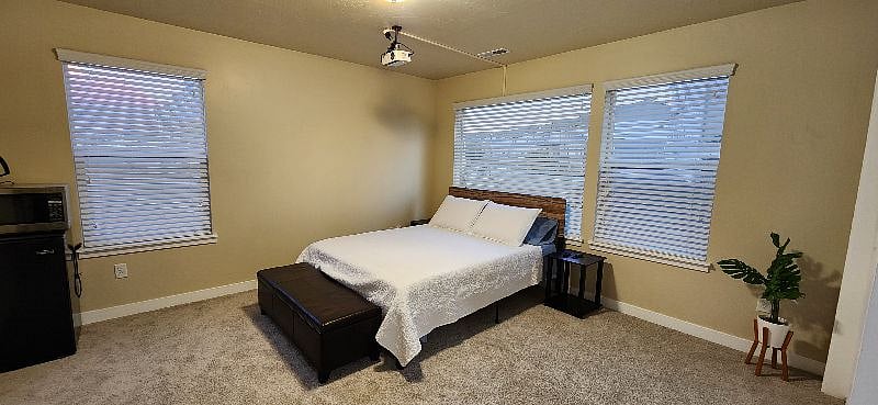 Furnished Finder property 470395_1 photo 3