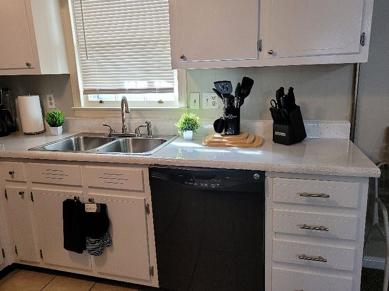 Furnished Finder property 470449_1 photo 6