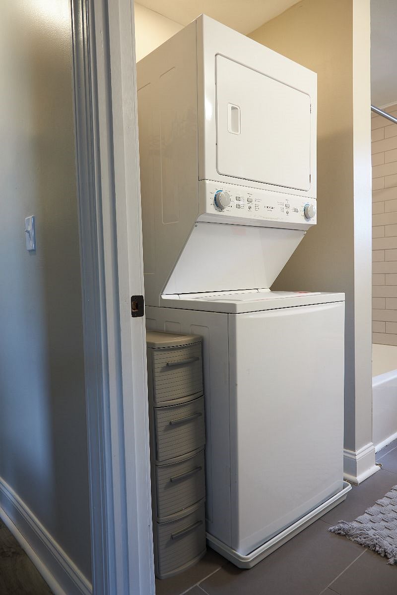 Furnished Finder property 470536_1 photo 9