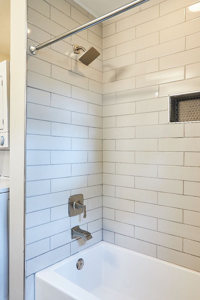 Furnished Finder property 470536_1 photo 10