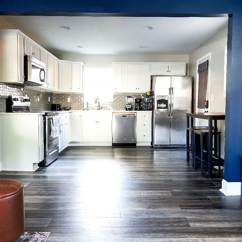 Furnished Finder property 470536_1 photo 3