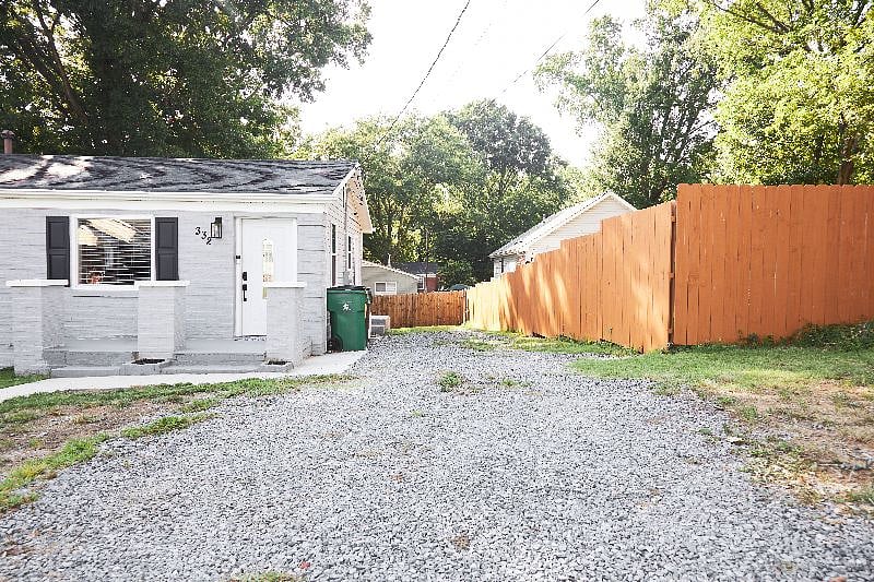 Furnished Finder property 470536_1 photo 21