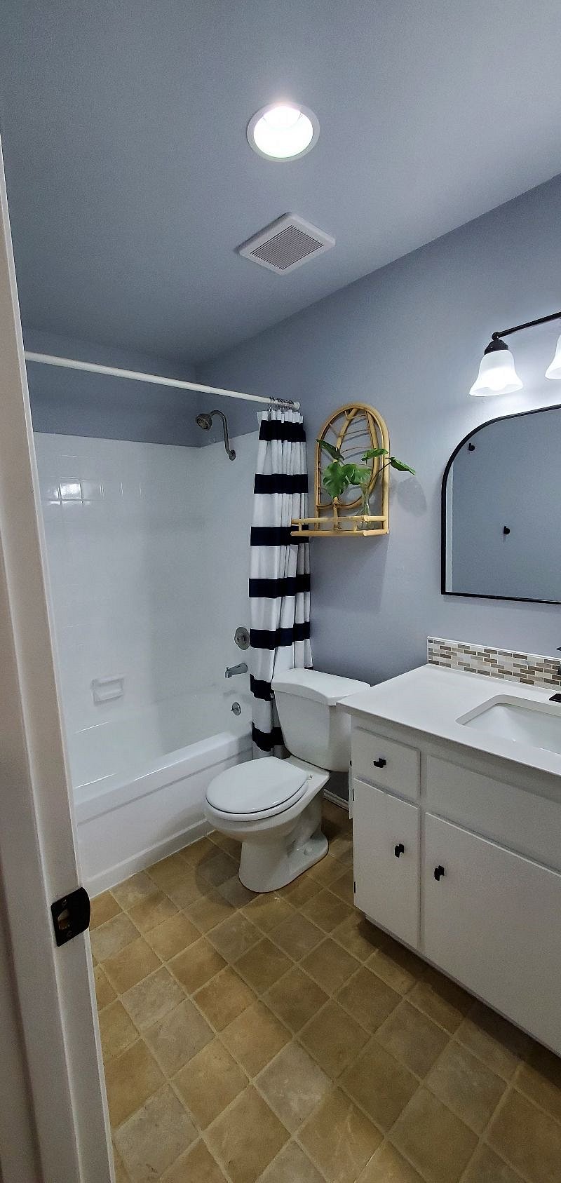 Furnished Finder property 470550_1 photo 21