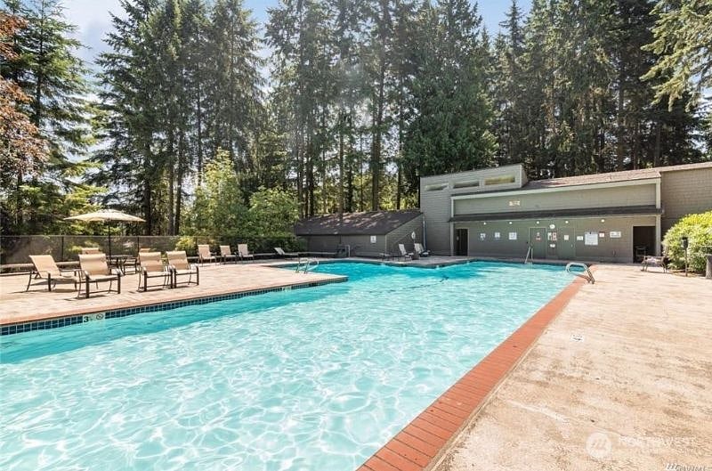 Furnished Finder property 470550_1 photo 25