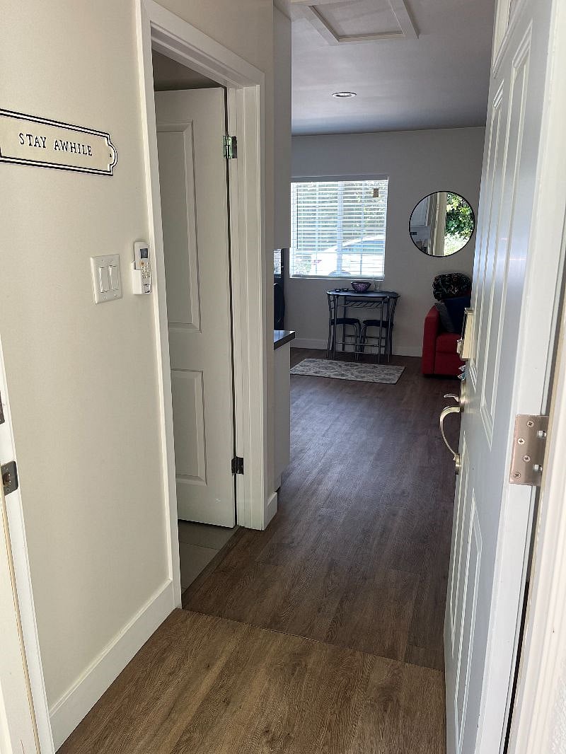 Furnished Finder property 470566_1 photo 23