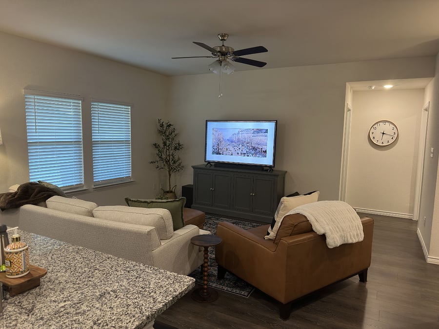 Furnished Finder property 470629_2 photo 9