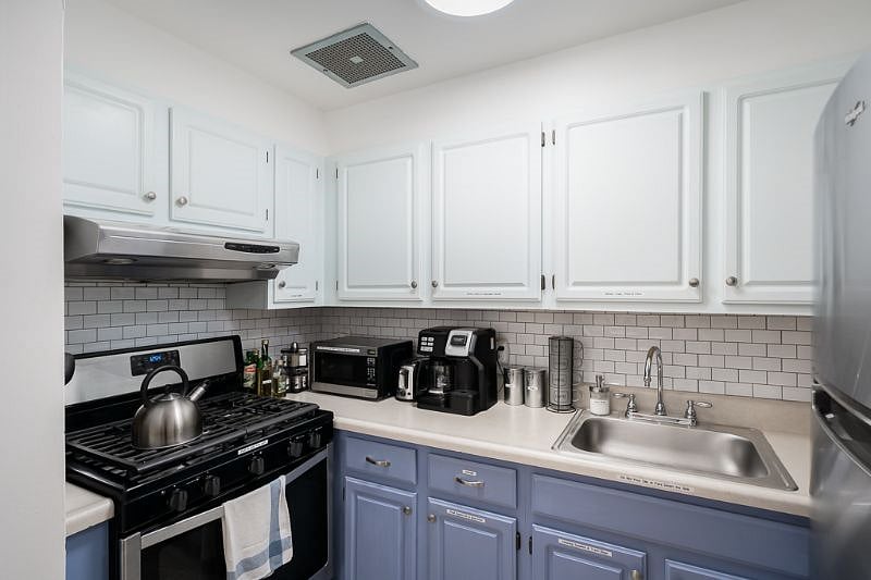 Furnished Finder property 470670_1 photo 8