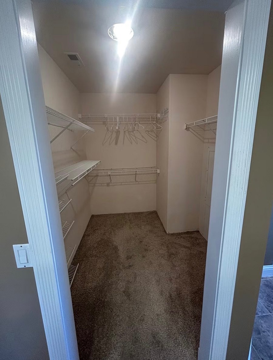 Furnished Finder property 470730_2 photo 25