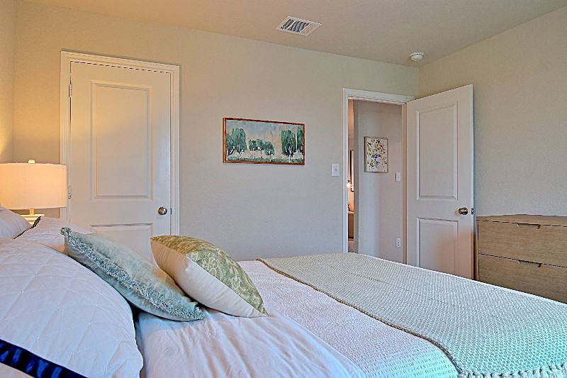 Furnished Finder property 470788_1 photo 11