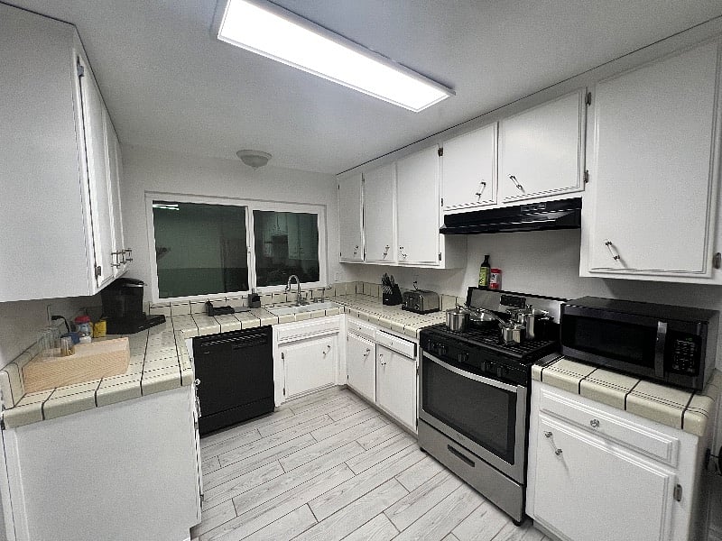 Furnished Finder property 470818_1 photo 17