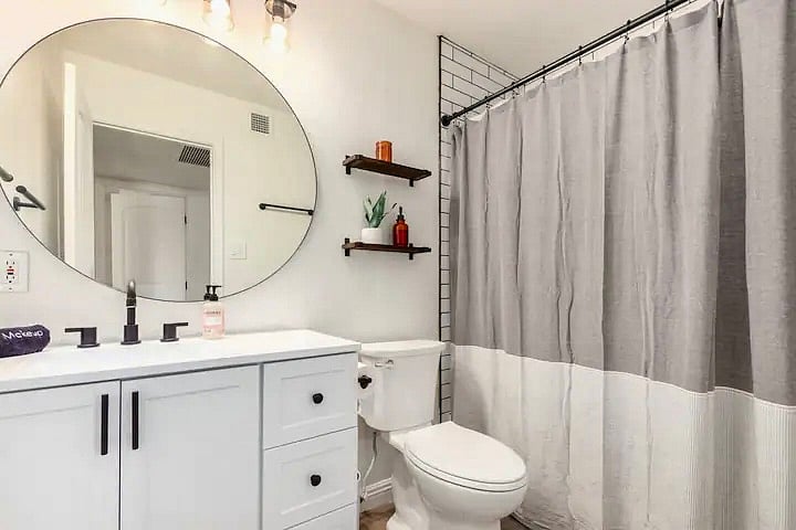 Furnished Finder property 470854_1 photo 3