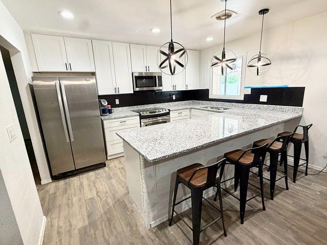 Furnished Finder property 470854_1 photo 14