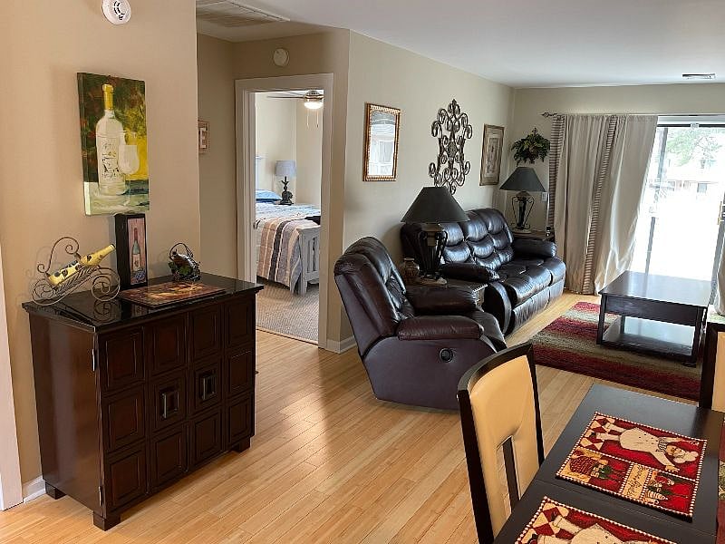 Furnished Finder property 470927_1 photo 11