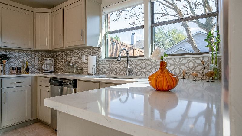 Furnished Finder property 471027_1 photo 13