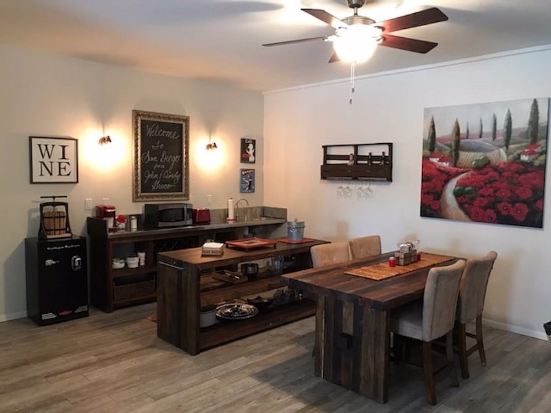 Kitchenette and dining area on pool level