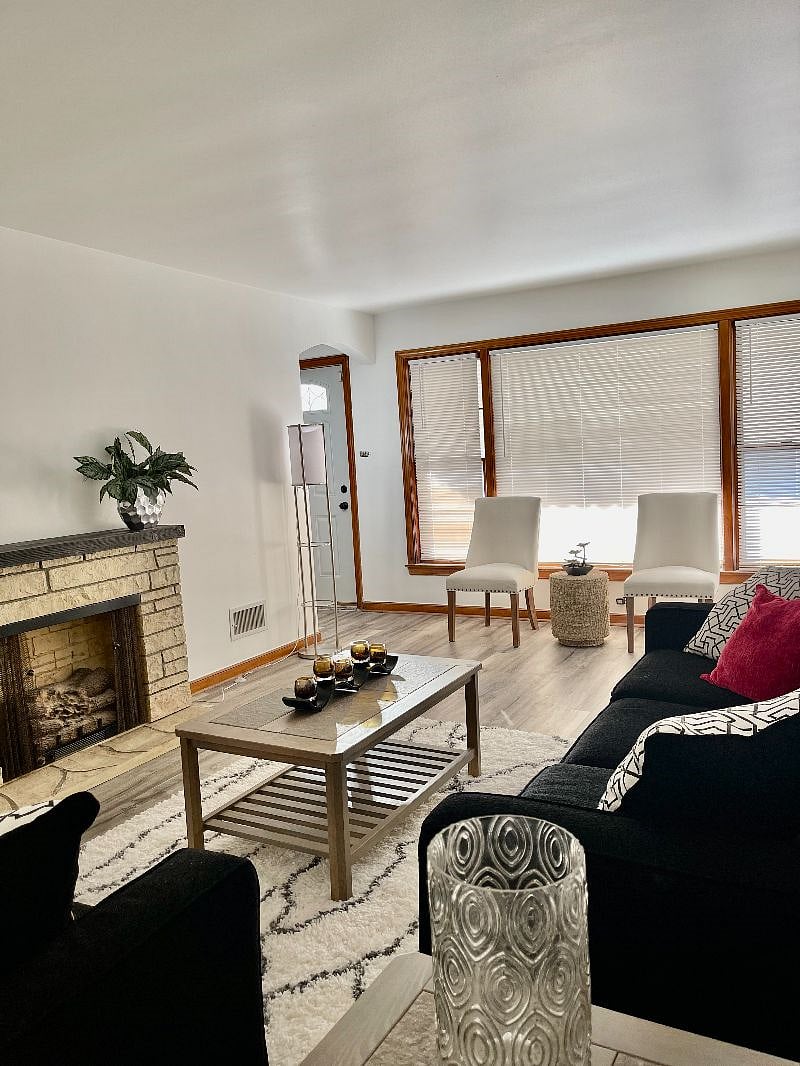 Furnished Finder property 471092_1 photo 1