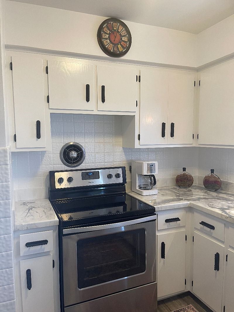 Furnished Finder property 471092_1 photo 14