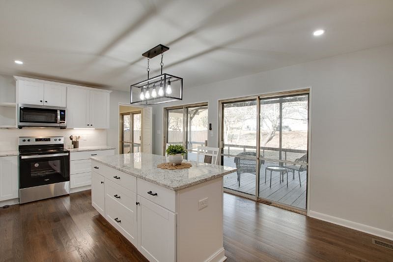 Furnished Finder property 471105_1 photo 16