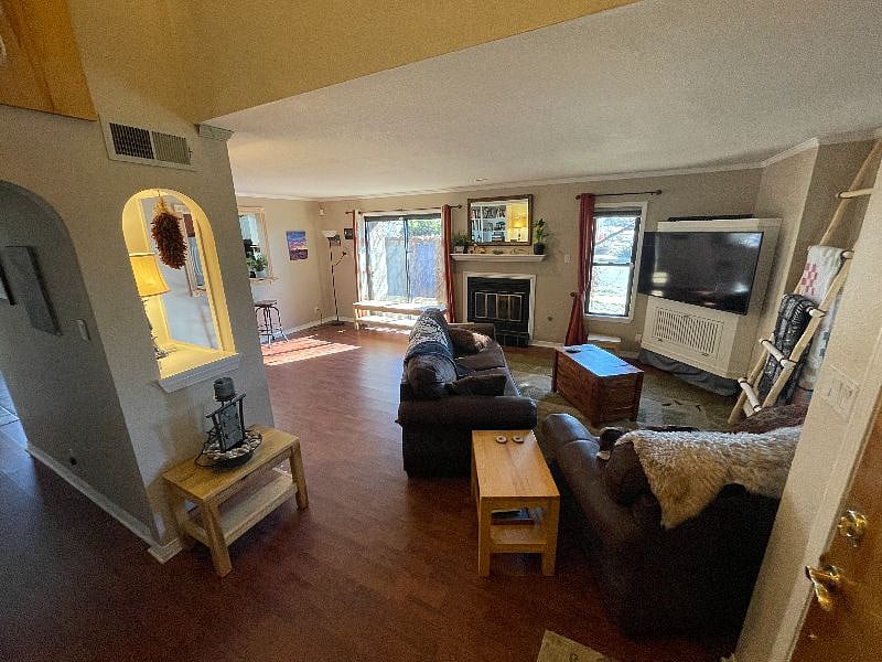 Furnished Finder property 471123_1 photo 3