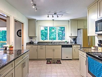 Furnished Finder property 471150_1 photo 10
