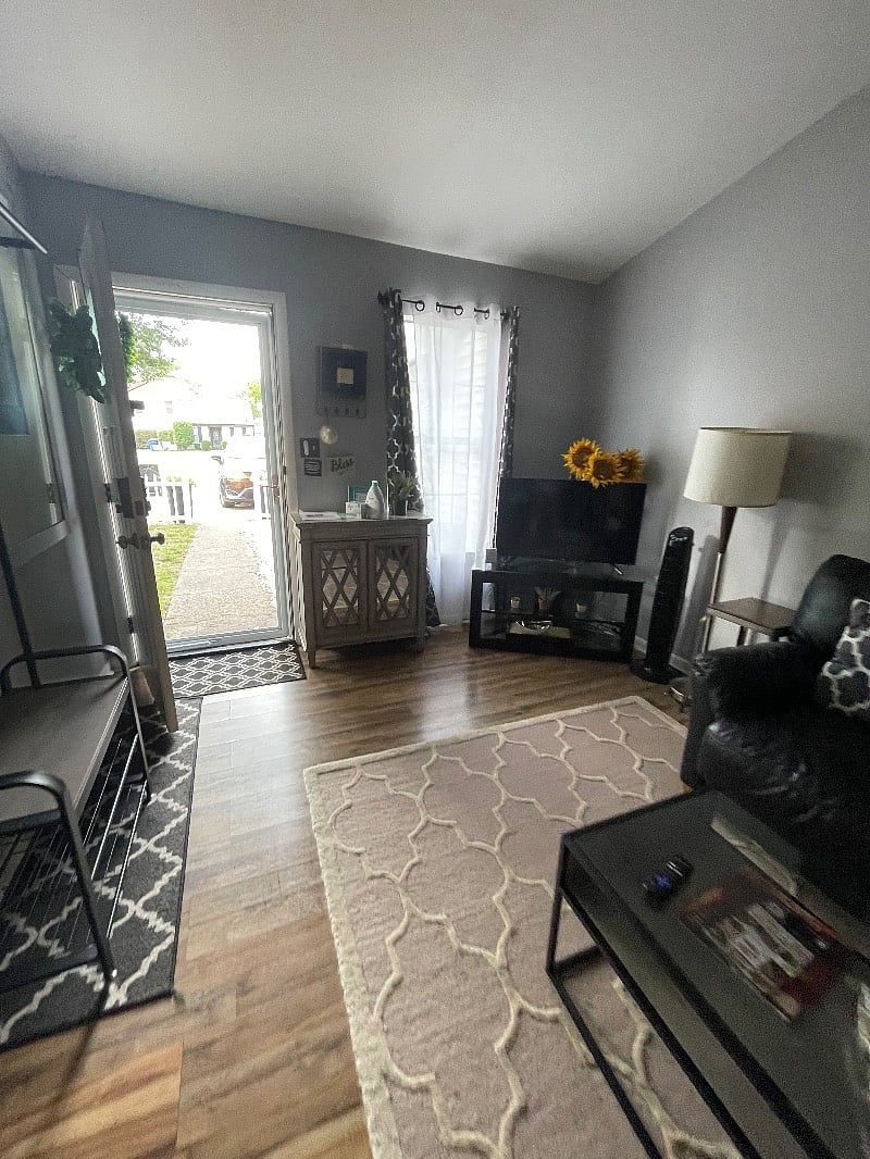 Furnished Finder property 471301_1 photo 4