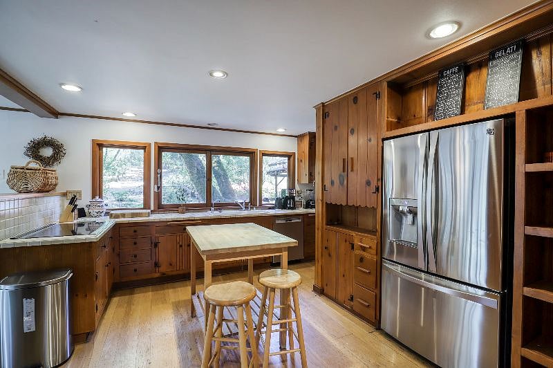 Furnished Finder property 471318_1 photo 11