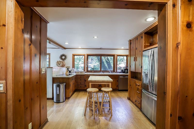 Furnished Finder property 471318_1 photo 12