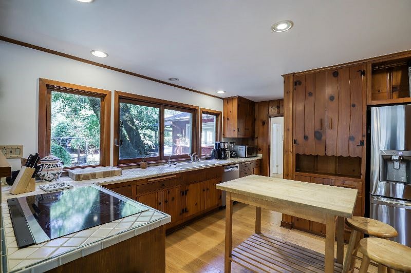 Furnished Finder property 471318_1 photo 13