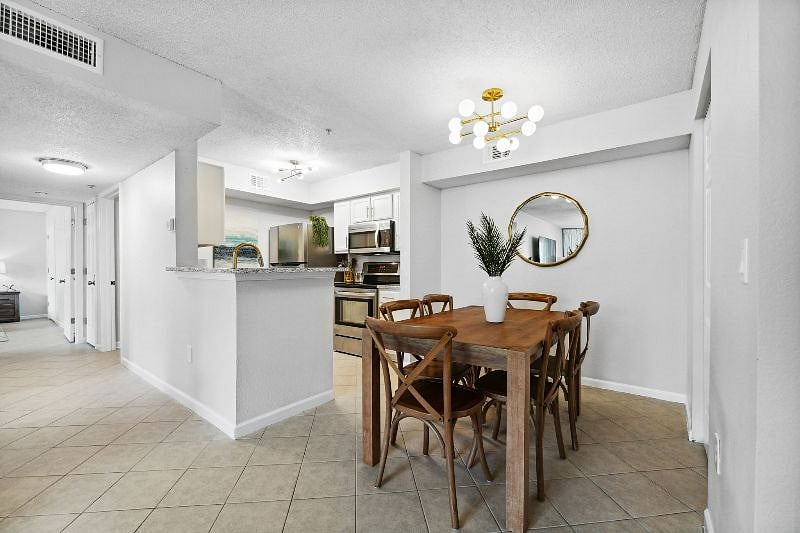 Furnished Finder property 471359_1 photo 6