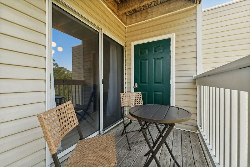 Ultra private balcony perfect for early morning coffee or quiet sunsets