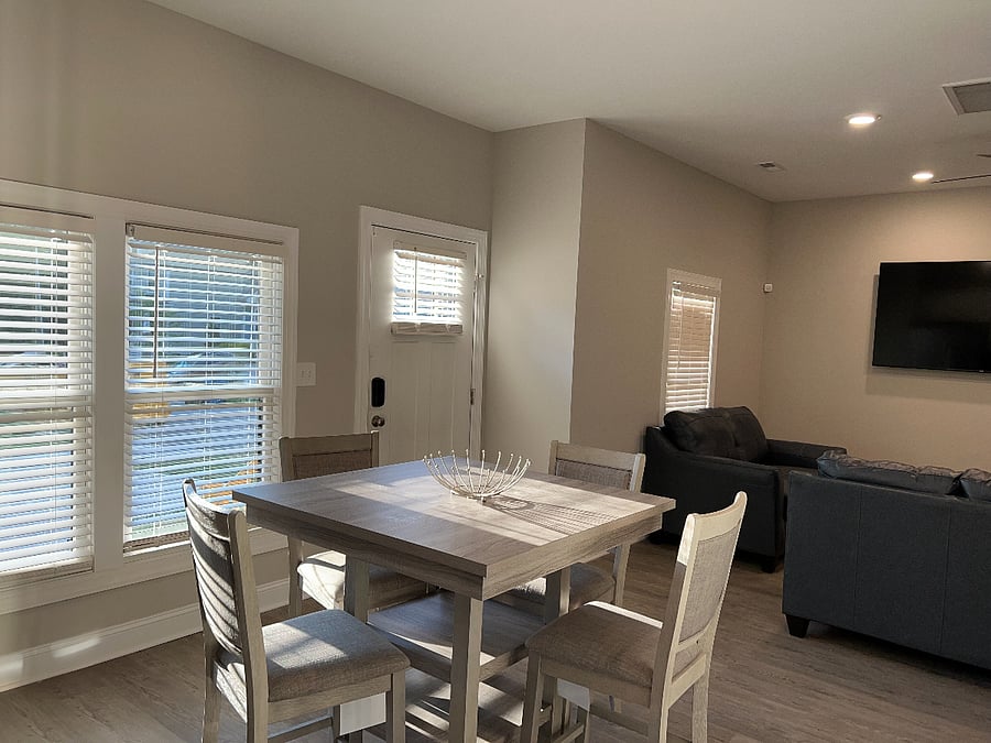 Furnished Finder property 471387_1 photo 4