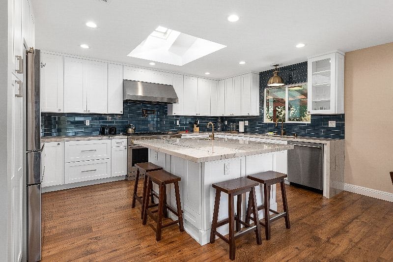 Furnished Finder property 471391_1 photo 9